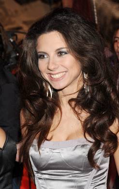 Сколько лет Анне Плетневой